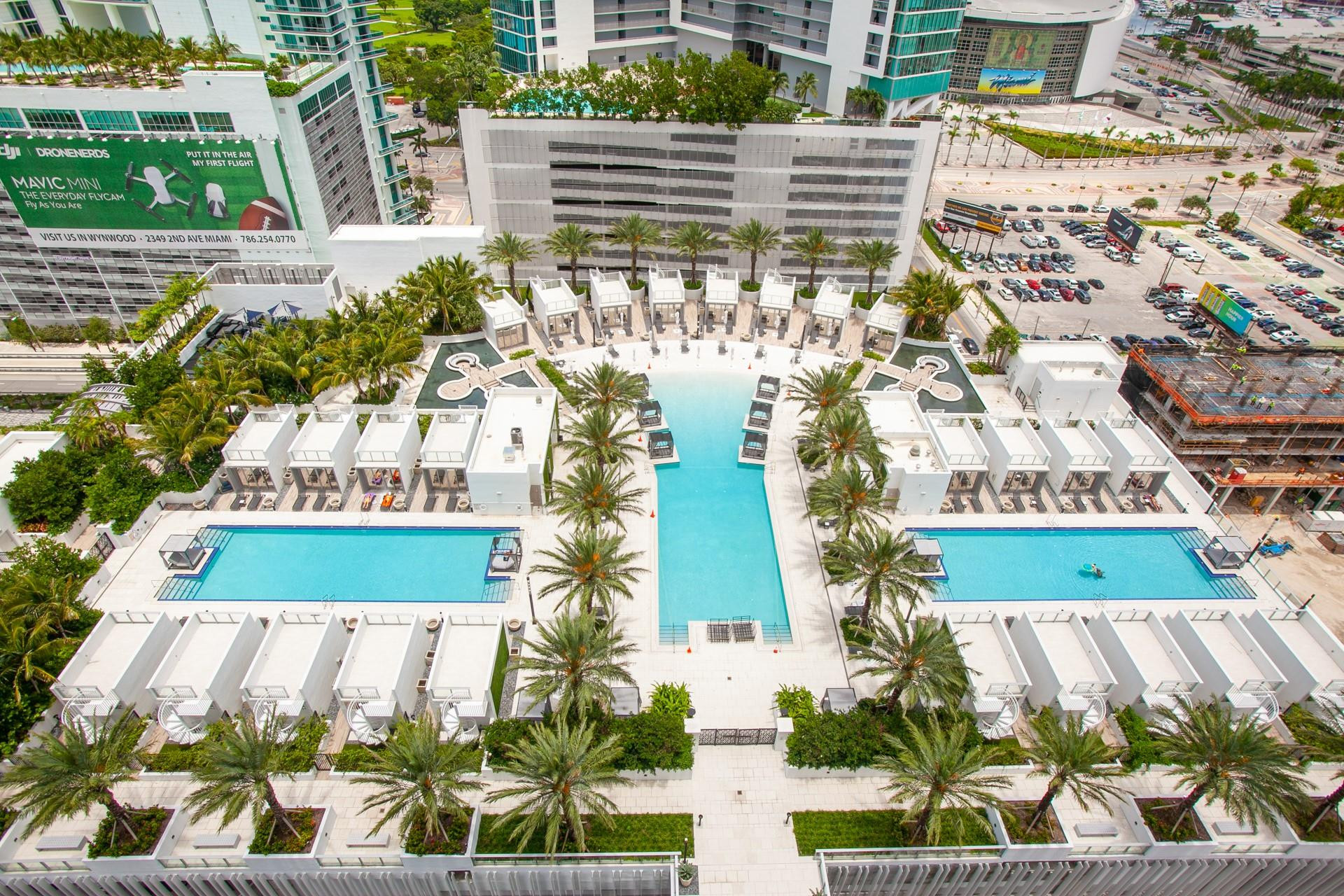 851 NE 1st #2005, Miami FL 33132