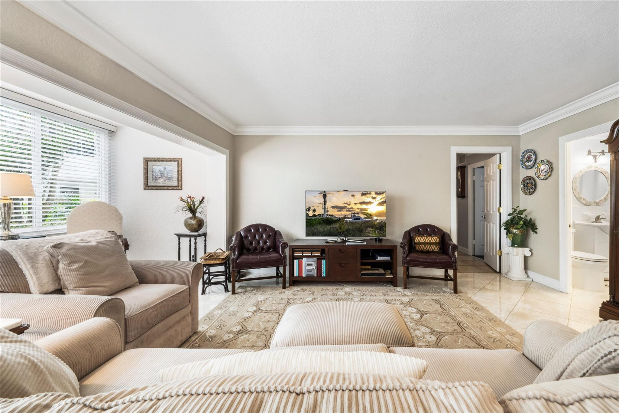 1000 SE 4th #117 & 118, Fort Lauderdale FL 33301