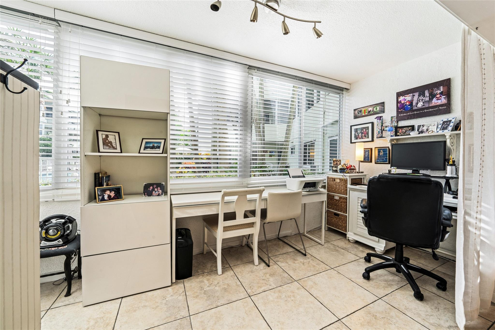 1000 SE 4th #117 & 118, Fort Lauderdale FL 33301