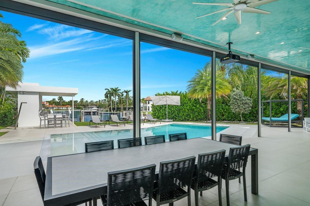 19 Gatehouse, Sea Ranch Lakes FL 33308