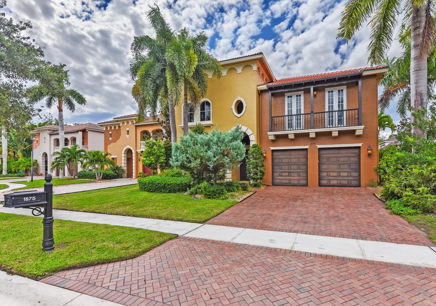 1875 Wood Glen Cir, West Palm Beach FL 33411