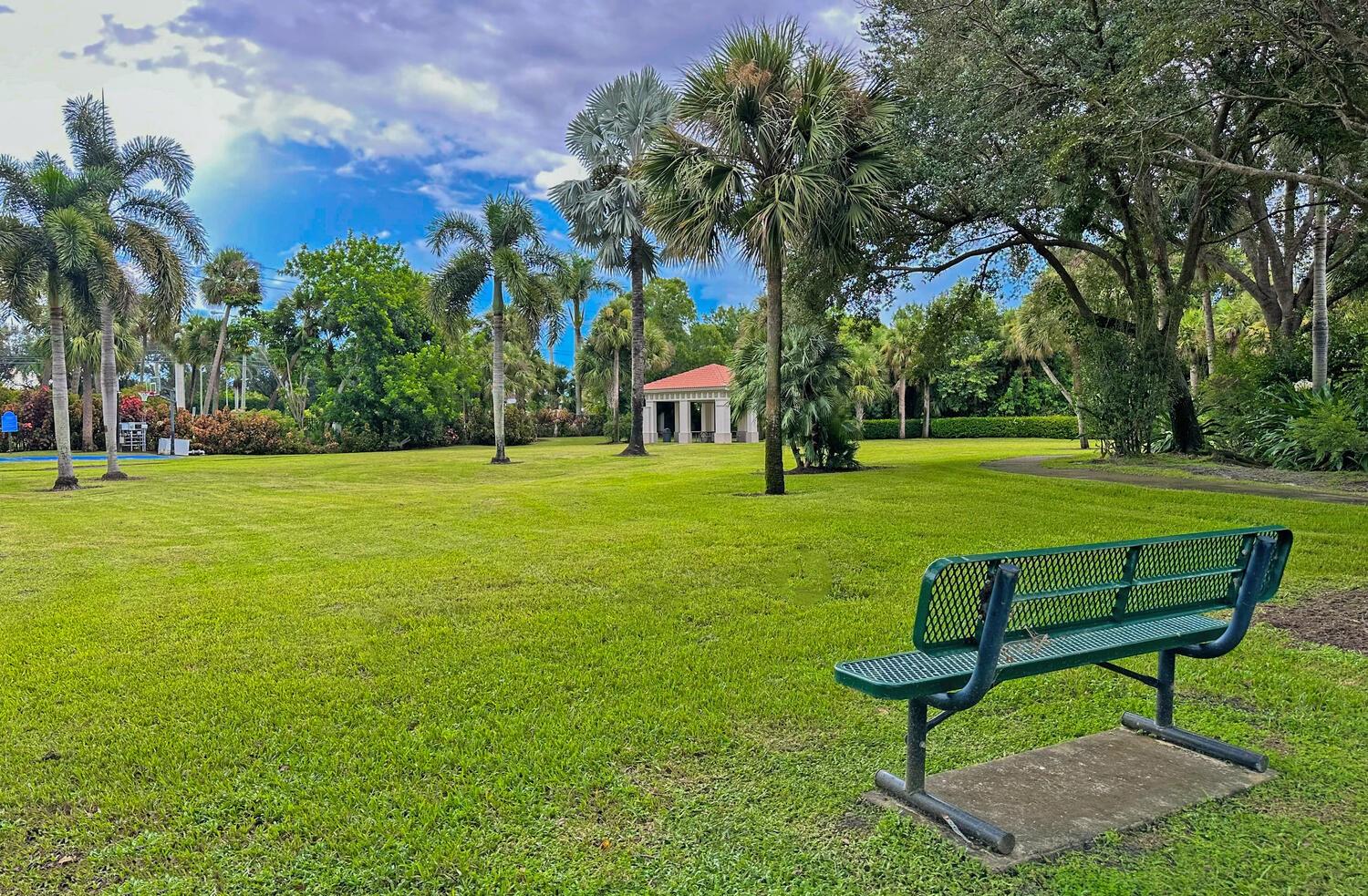 1875 Wood Glen Cir, West Palm Beach FL 33411