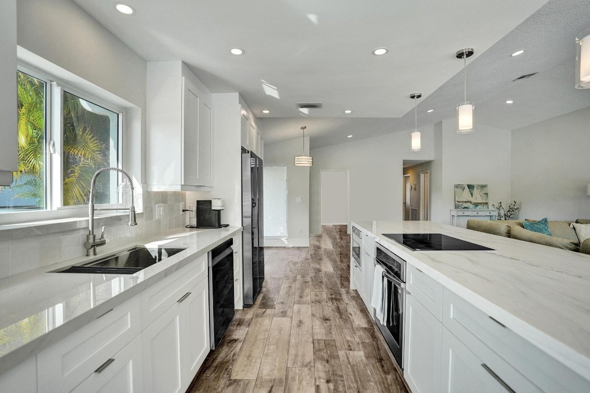 21464 Bridge View, Boca Raton FL 33428