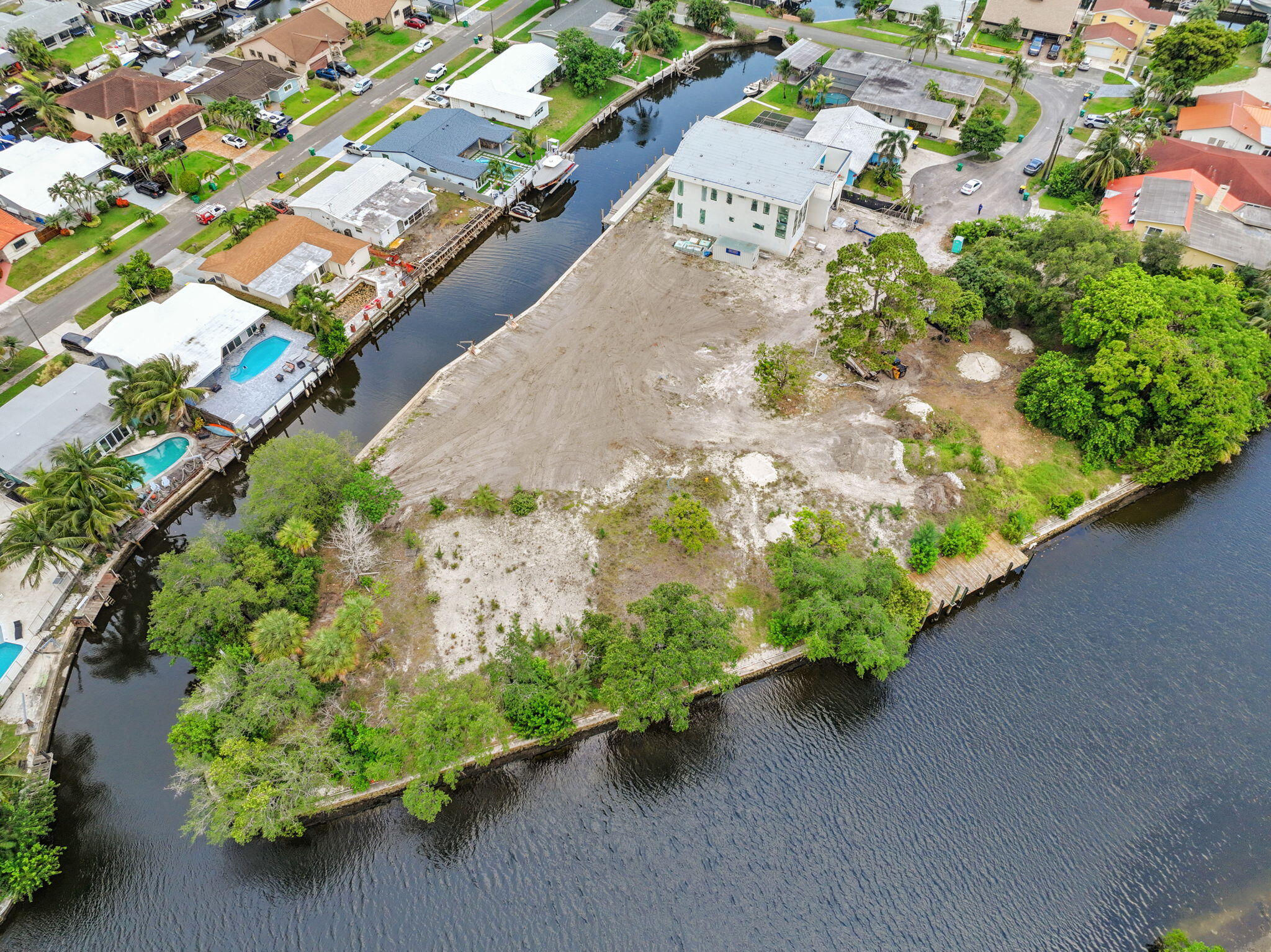 1410 Florian, Dania Beach FL 33004