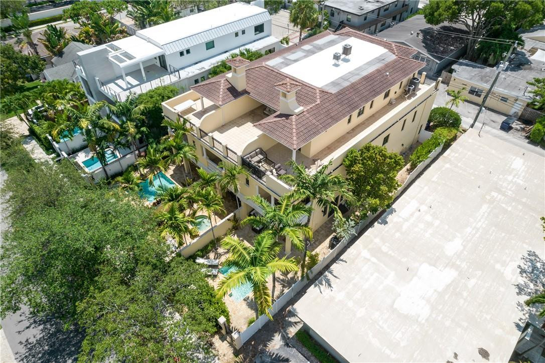 1206 NE 1st #1206, Fort Lauderdale FL 33301
