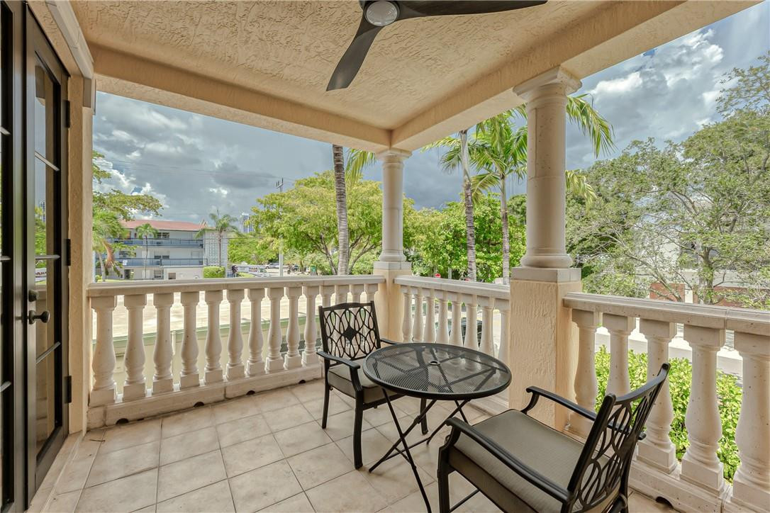1206 NE 1st #1206, Fort Lauderdale FL 33301