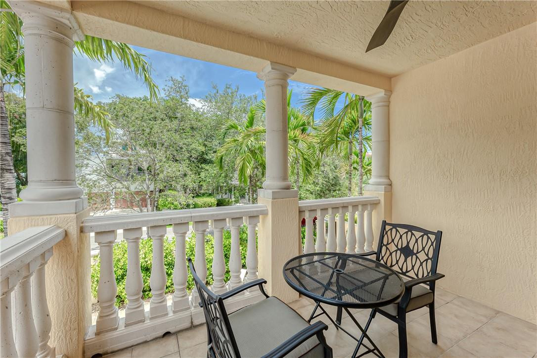 1206 NE 1st #1206, Fort Lauderdale FL 33301