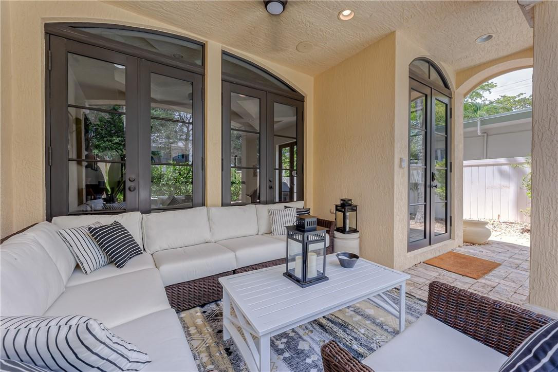 1206 NE 1st #1206, Fort Lauderdale FL 33301