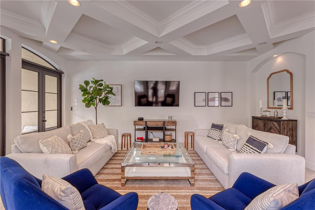 1206 NE 1st #1206, Fort Lauderdale FL 33301
