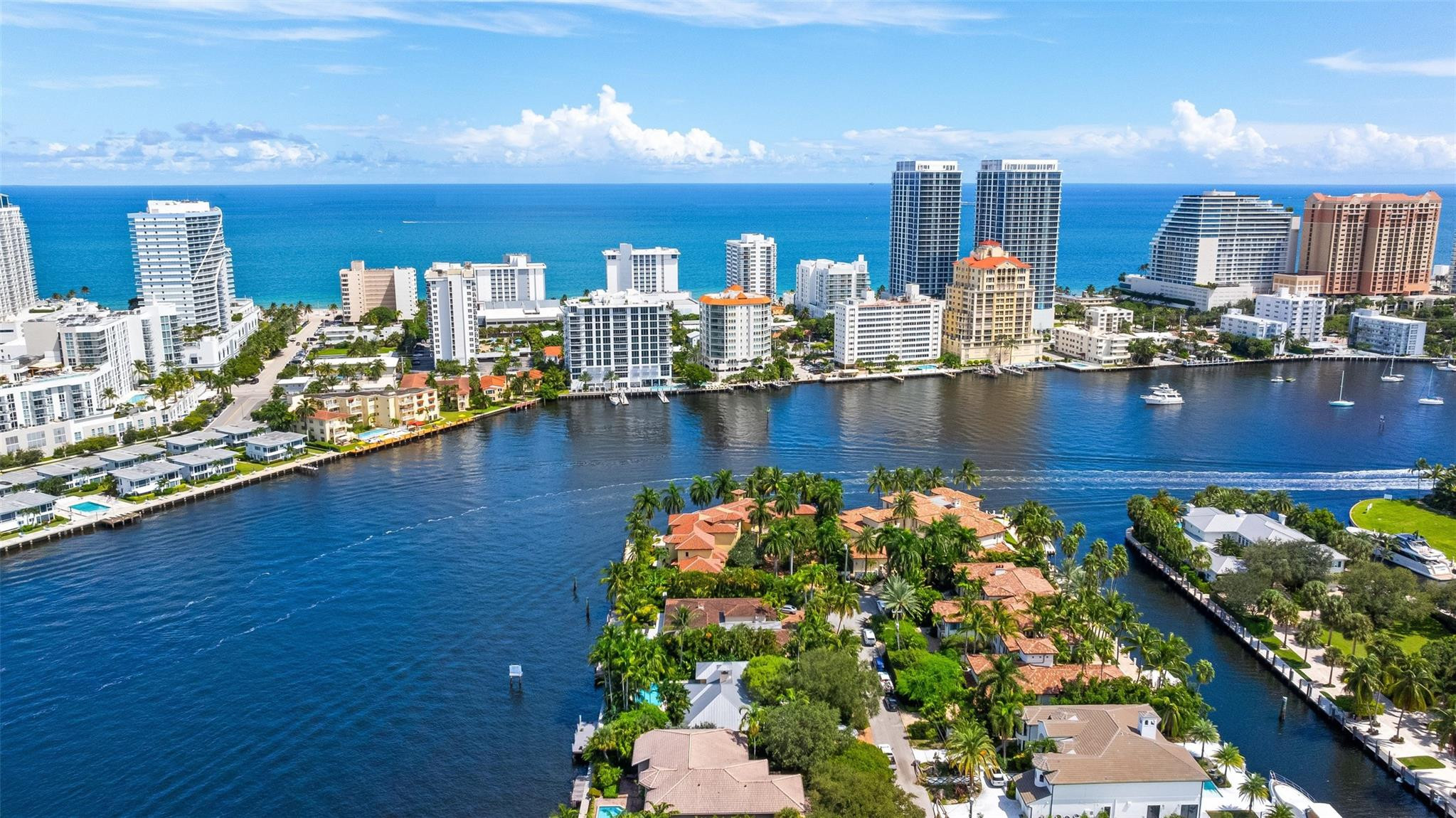 2701 Aqua Vista, Fort Lauderdale FL 33301