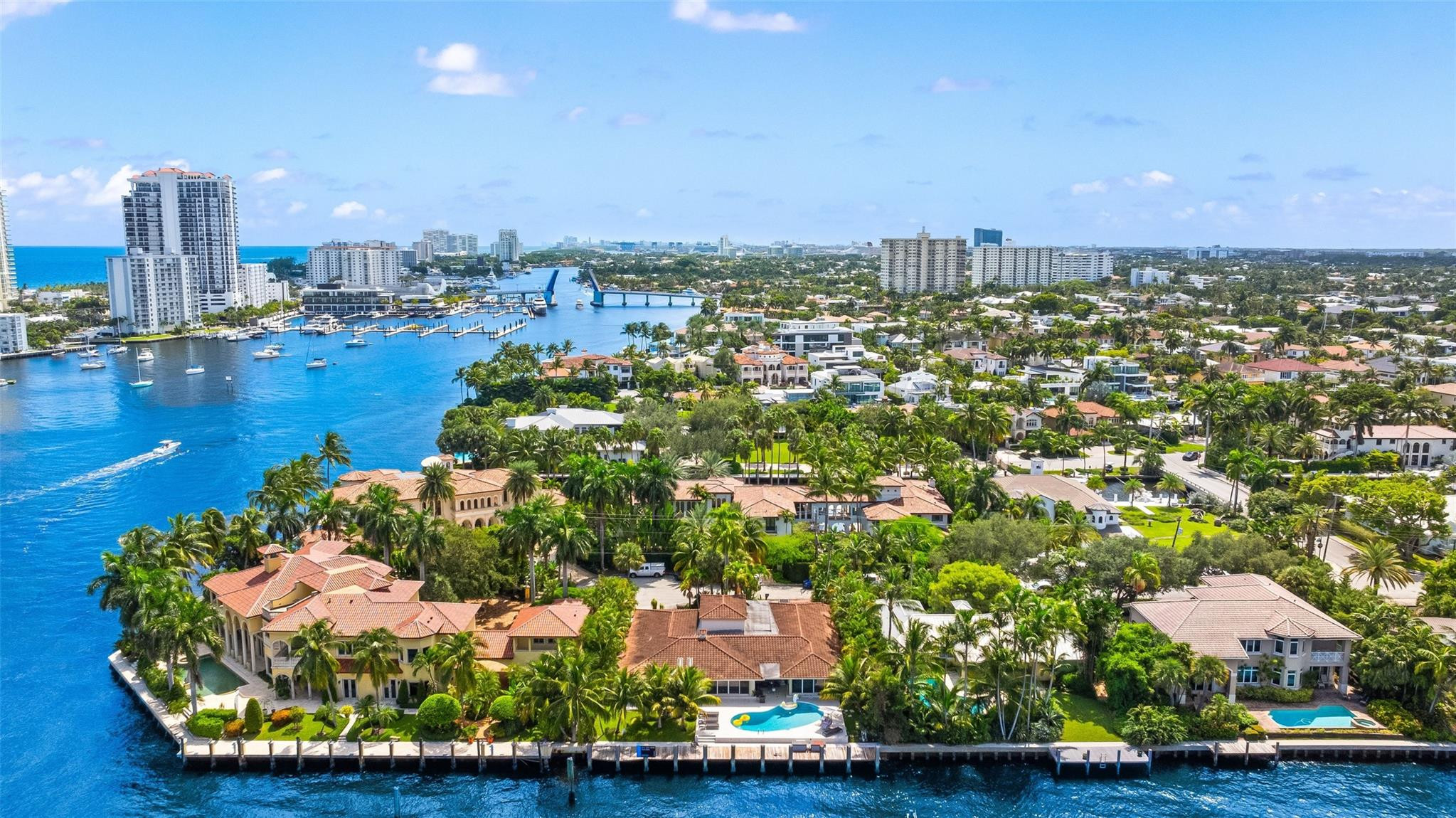 2701 Aqua Vista, Fort Lauderdale FL 33301