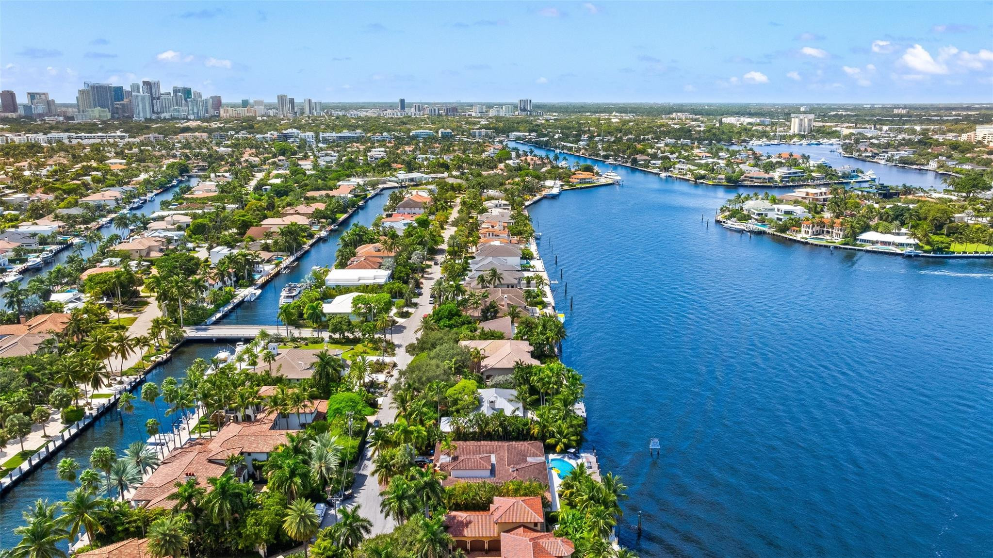 2701 Aqua Vista, Fort Lauderdale FL 33301