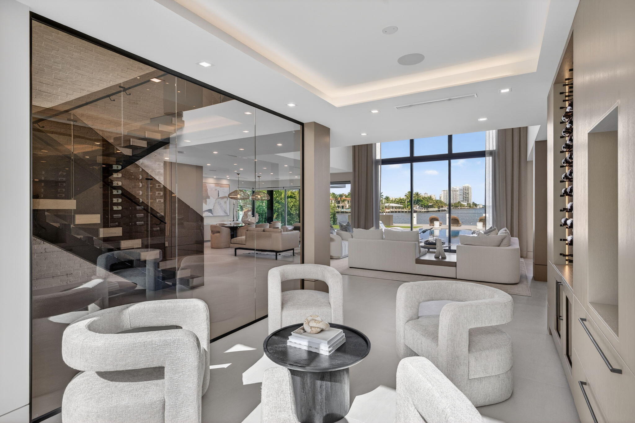 2533 Aqua Vista, Fort Lauderdale FL 33301