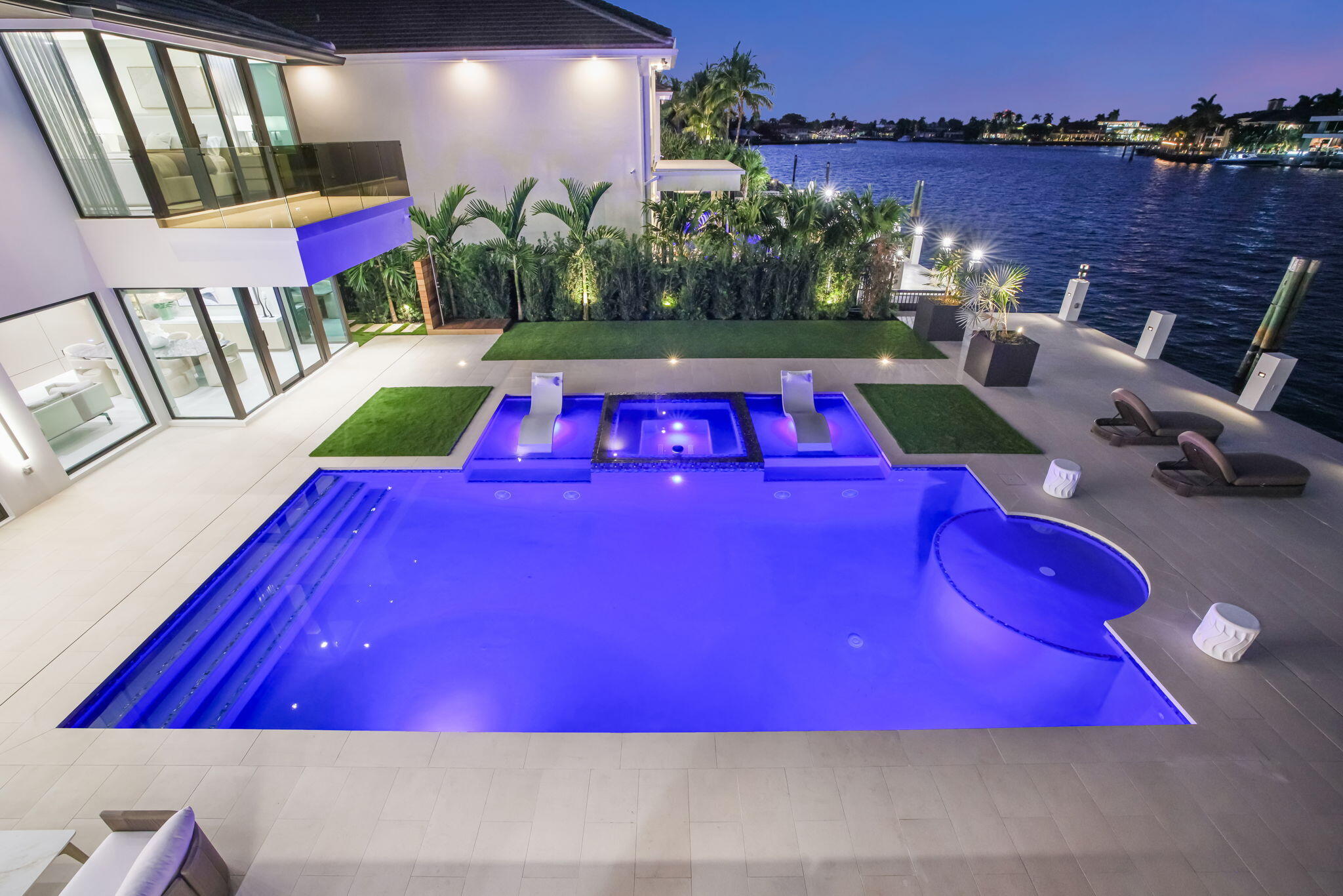 2533 Aqua Vista, Fort Lauderdale FL 33301