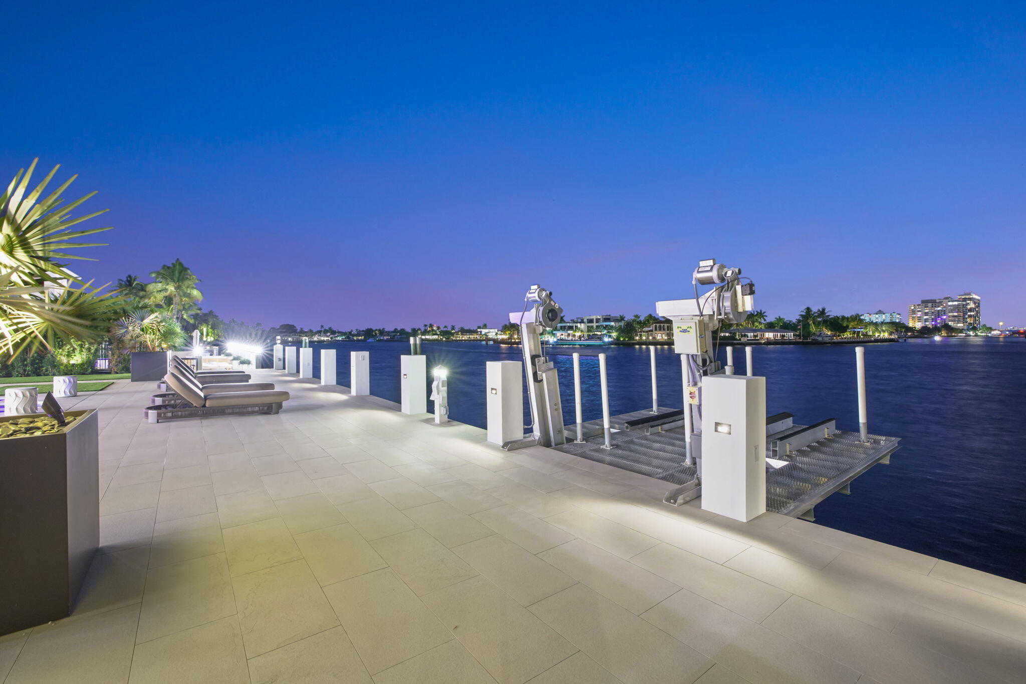 2533 Aqua Vista, Fort Lauderdale FL 33301