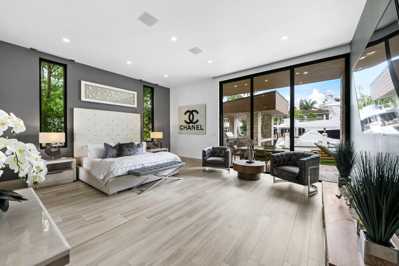 2437 Delmar, Fort Lauderdale FL 33301