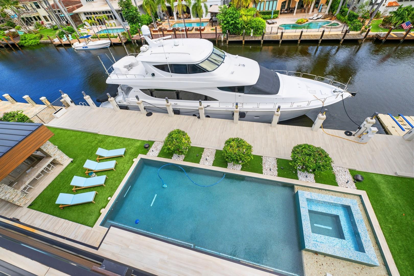 2437 Delmar, Fort Lauderdale FL 33301