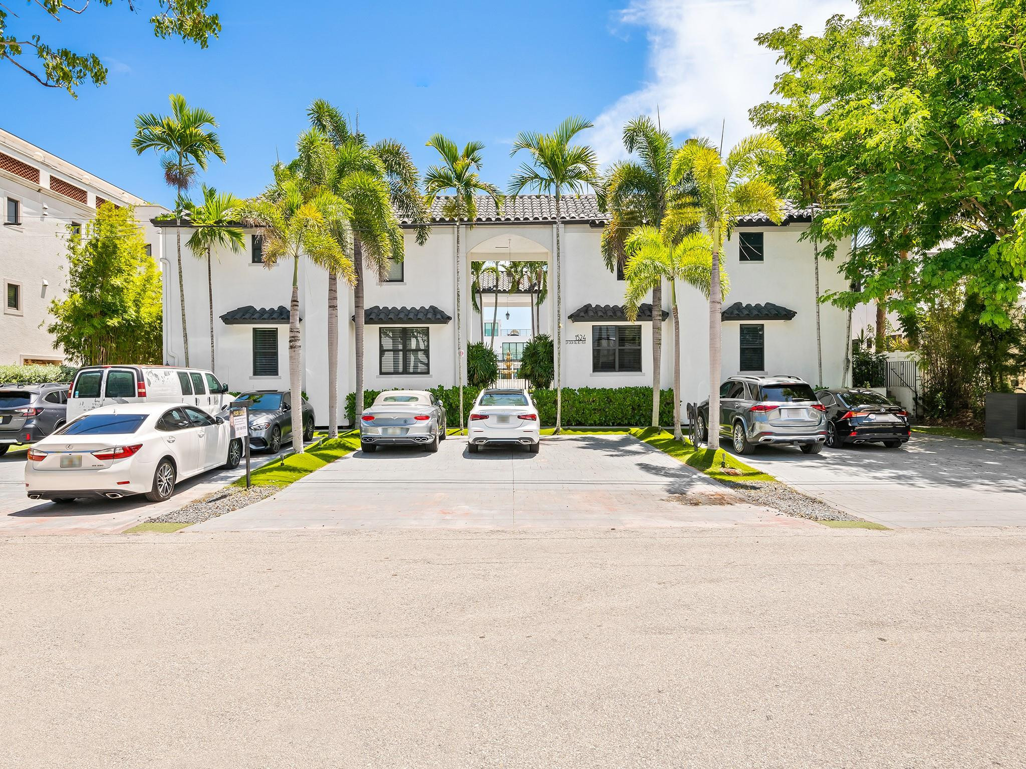 1524 SE 12th #5, Fort Lauderdale FL 33316