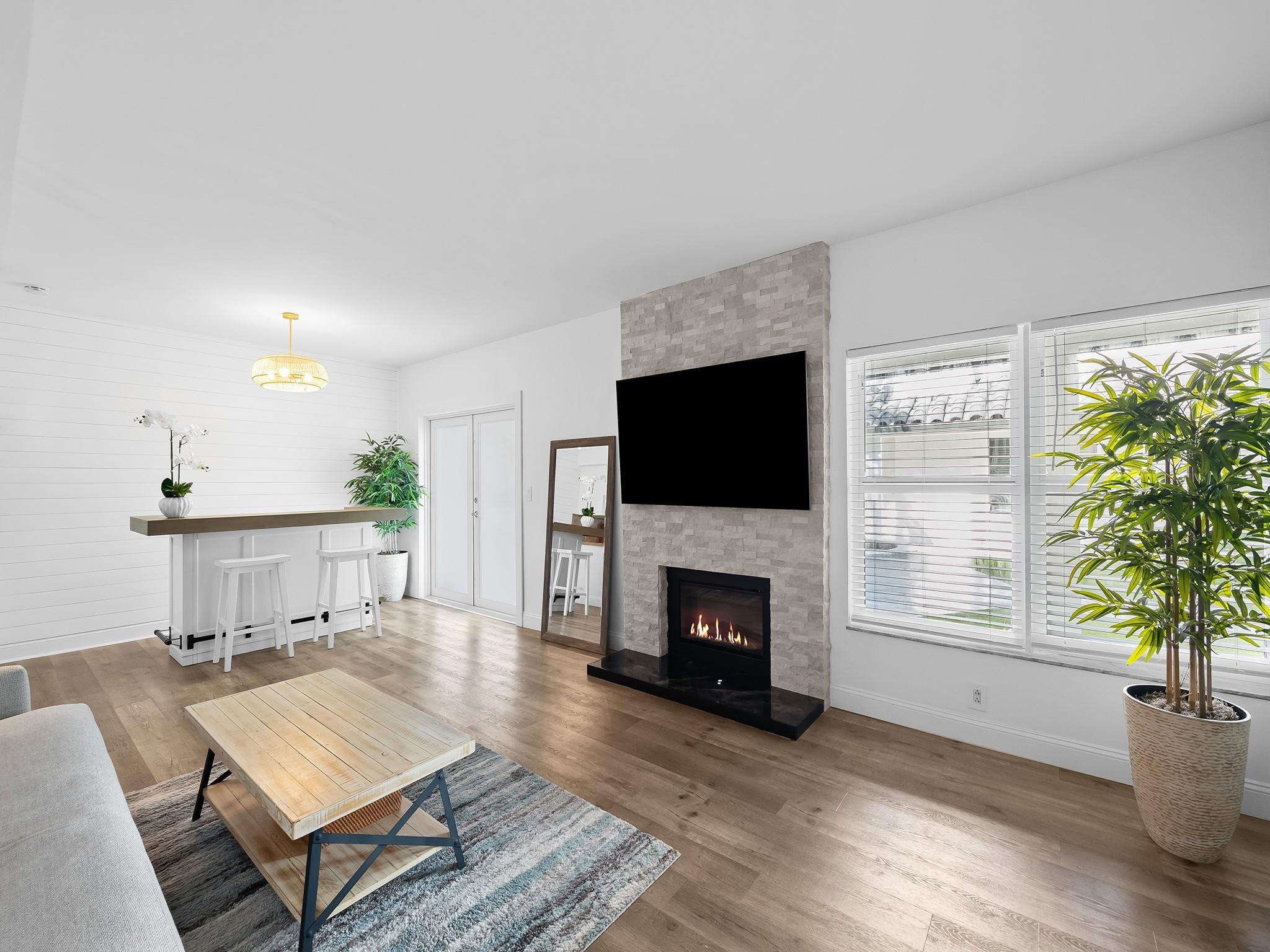1524 SE 12th #5, Fort Lauderdale FL 33316