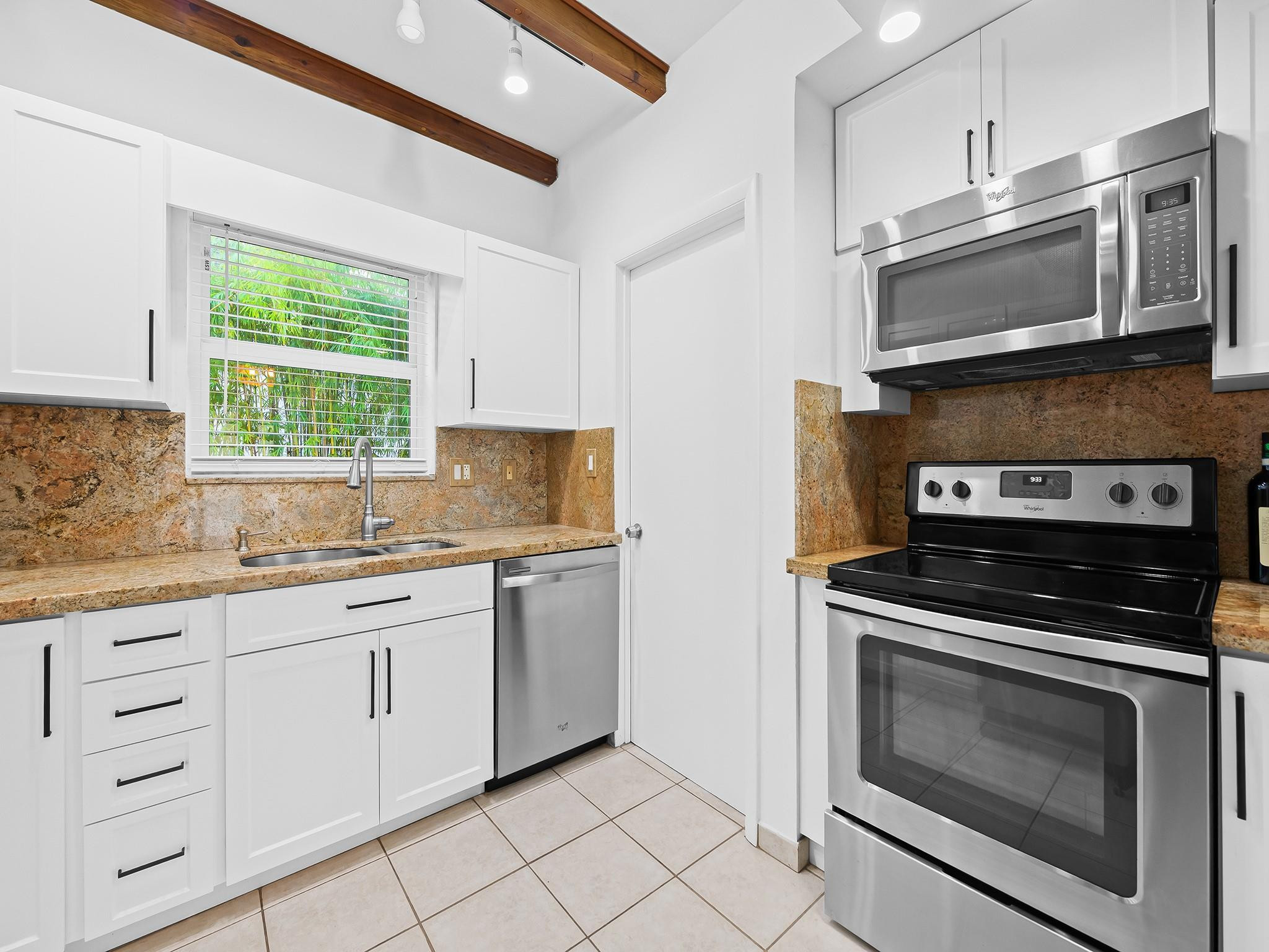 1524 SE 12th #5, Fort Lauderdale FL 33316