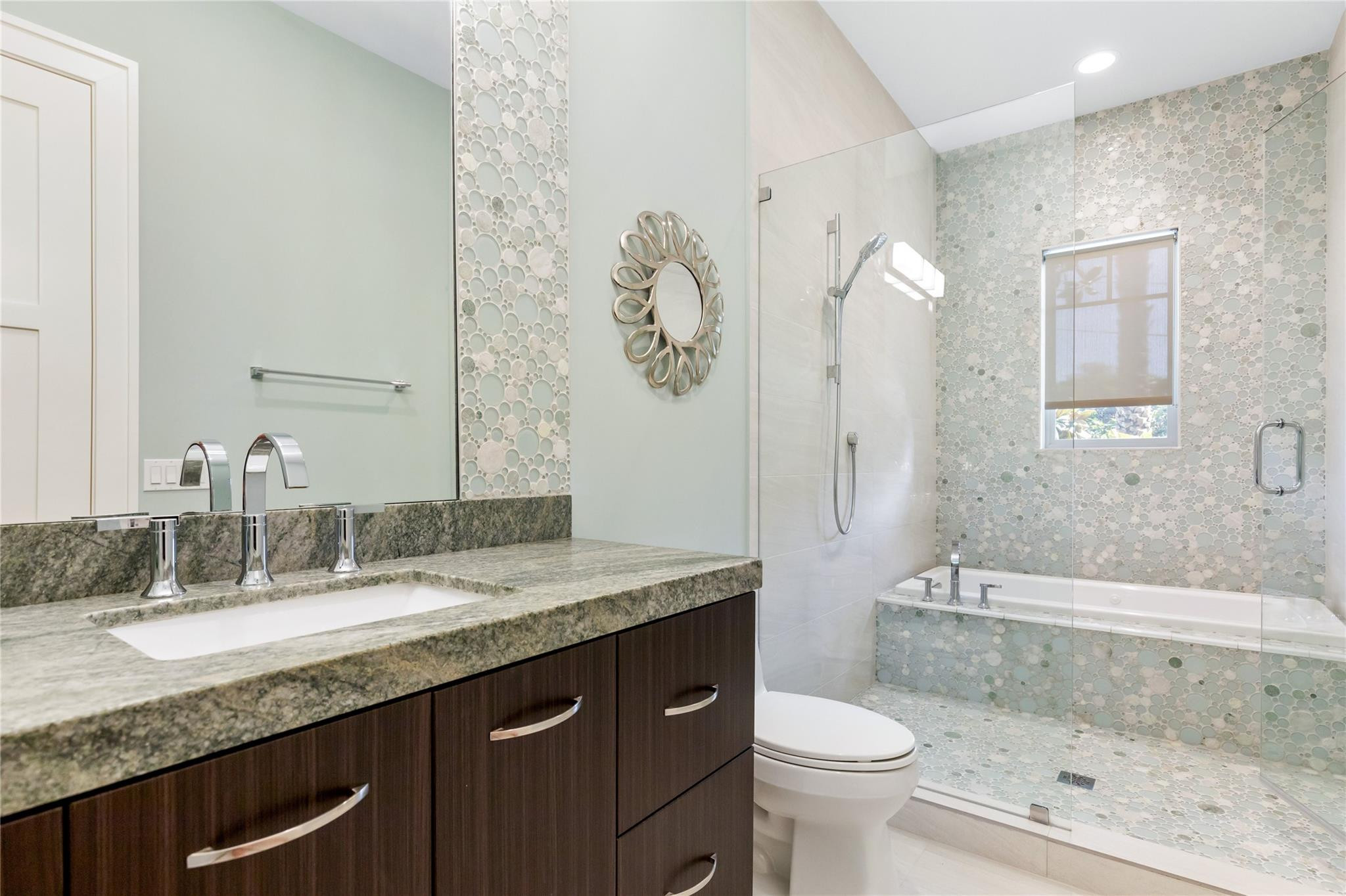 3211 NE 27th, Lighthouse Point FL 33064