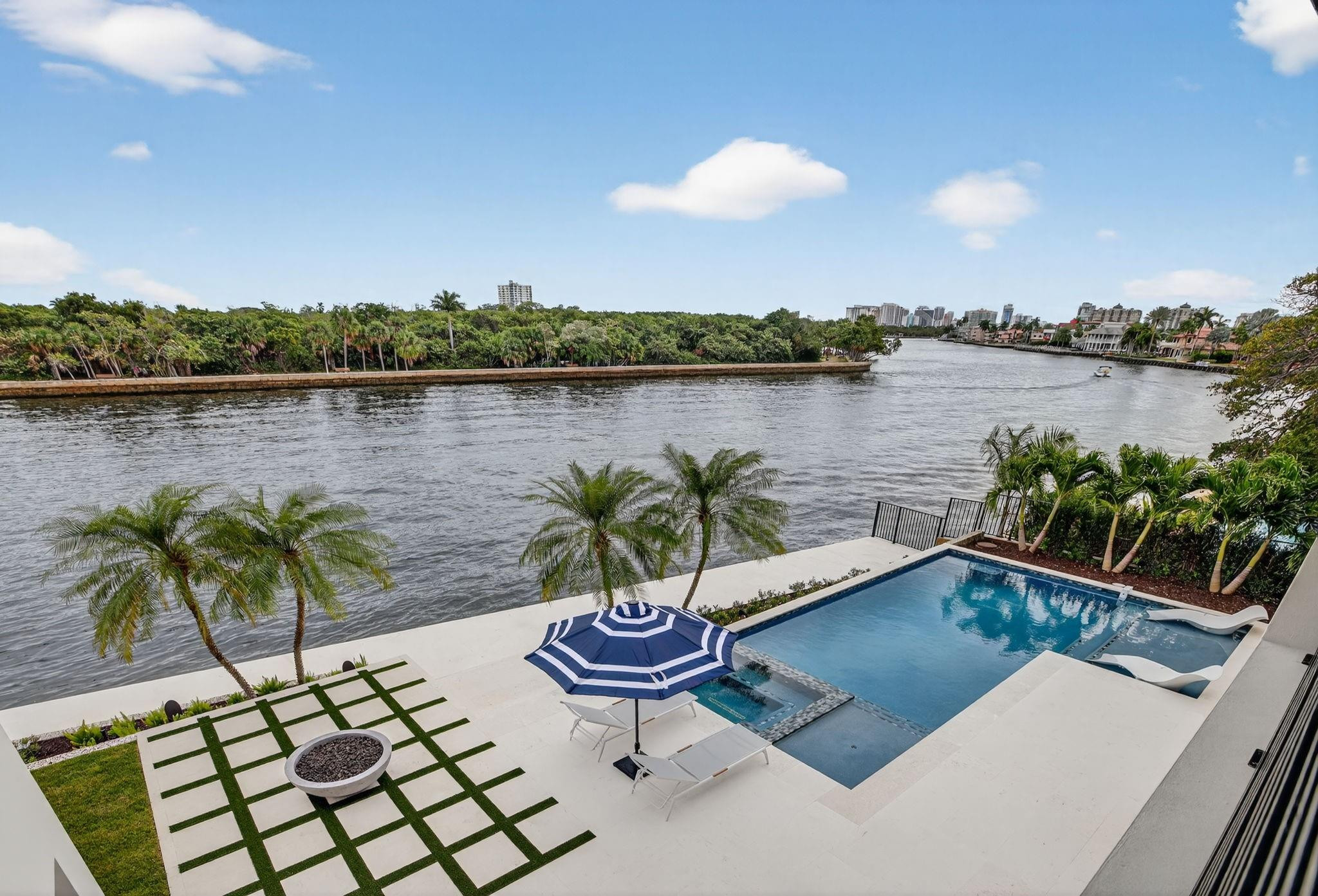 1918 Intracoastal, Fort Lauderdale FL 33305