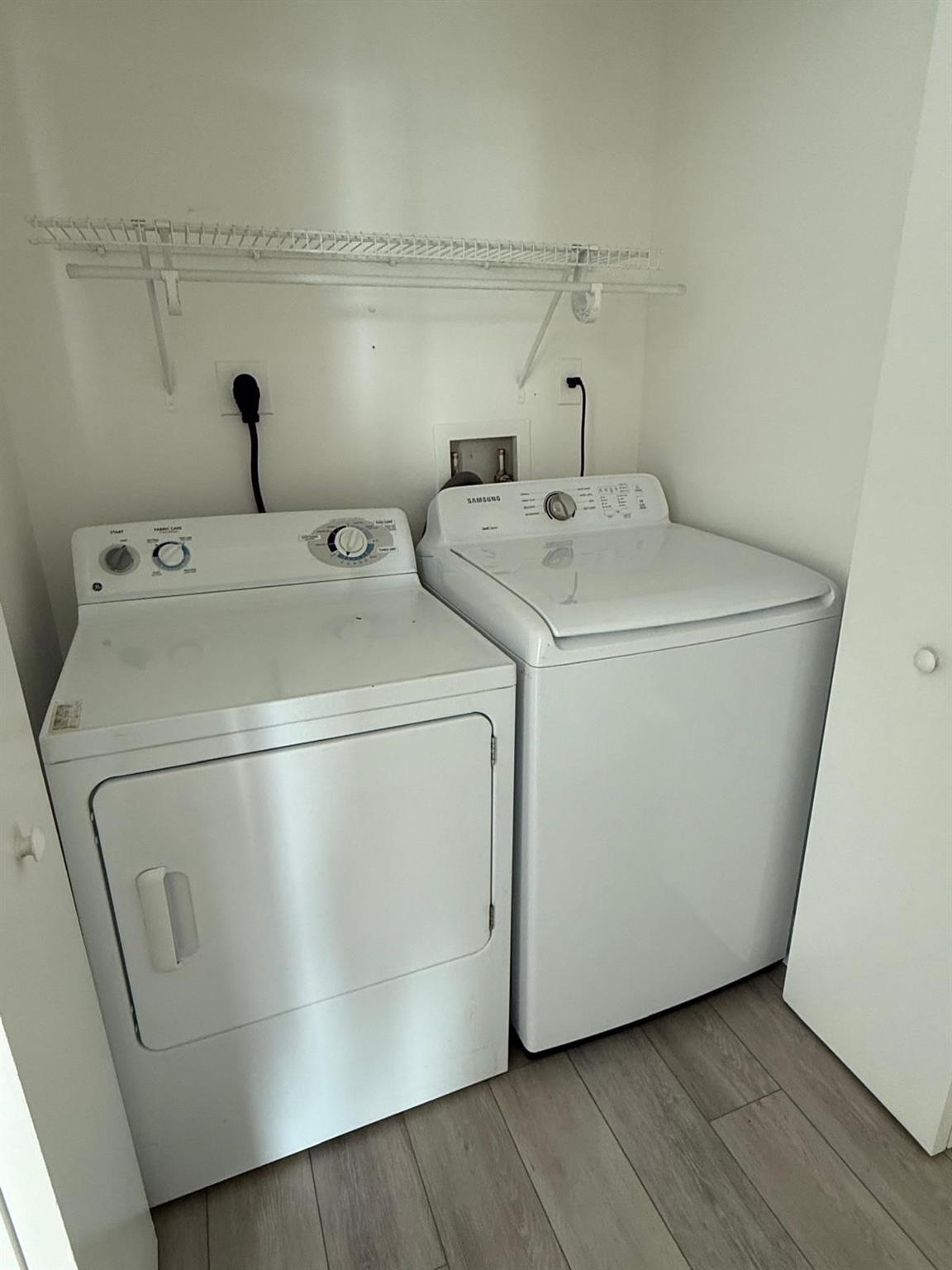 90 SW 3rd St #3912, Miami FL 33130