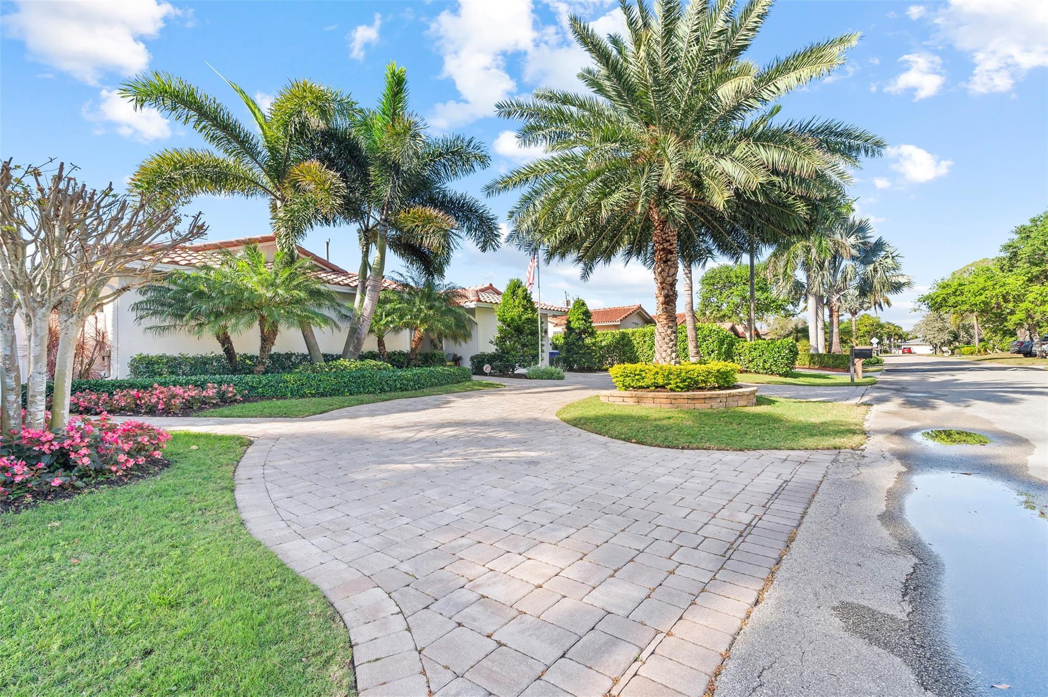 3250 Spanish River, Pompano Beach FL 33062