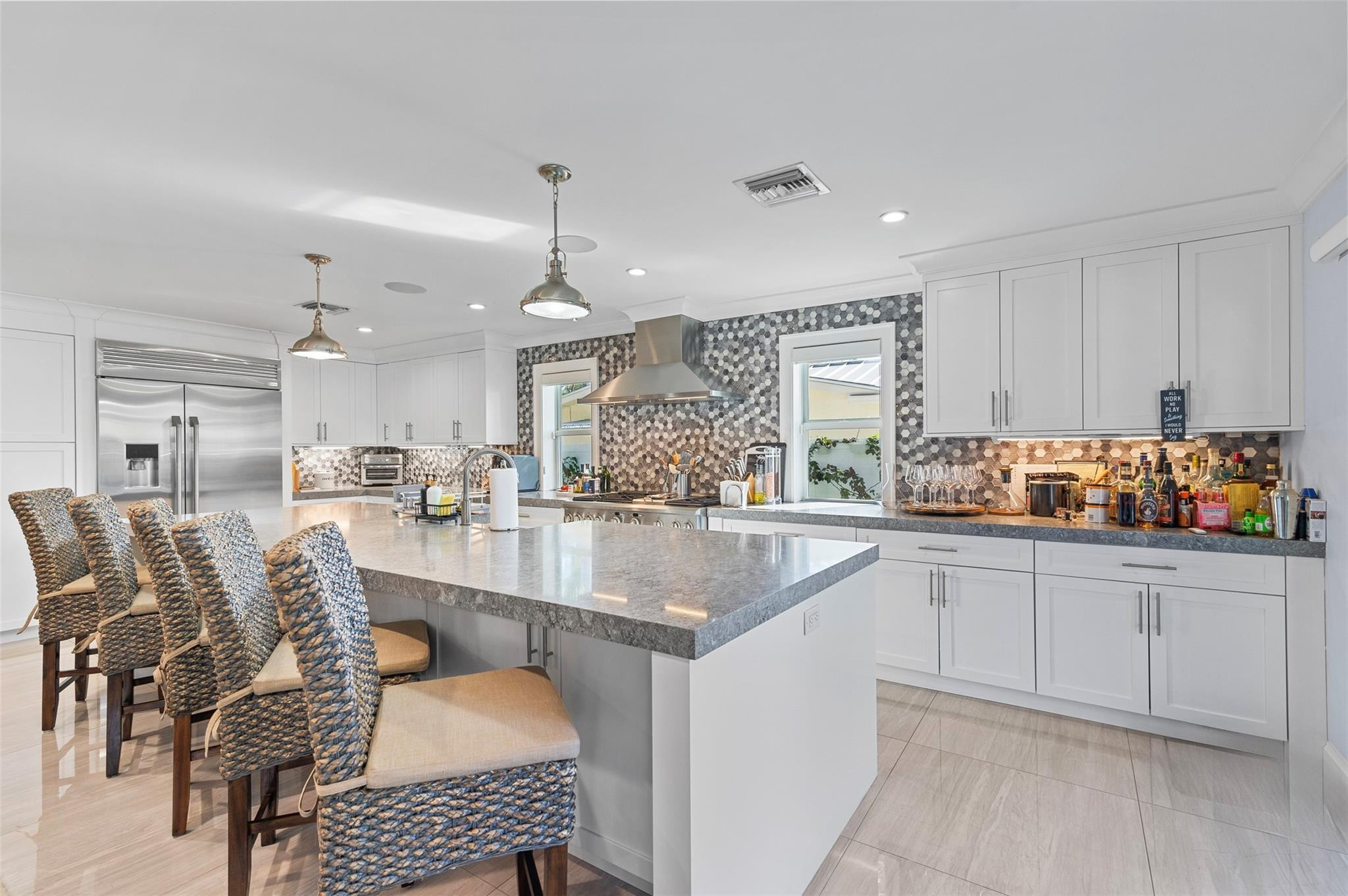 3250 Spanish River, Pompano Beach FL 33062