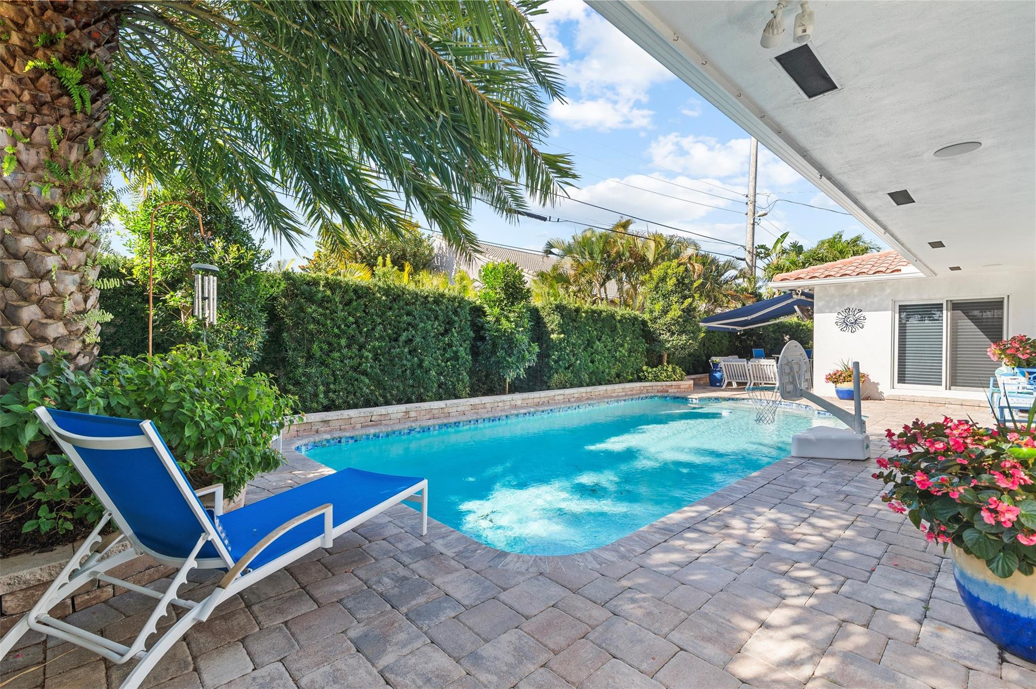 3250 Spanish River, Pompano Beach FL 33062