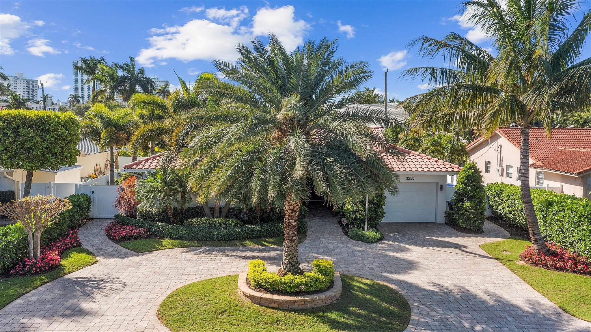 3250 Spanish River, Pompano Beach FL 33062