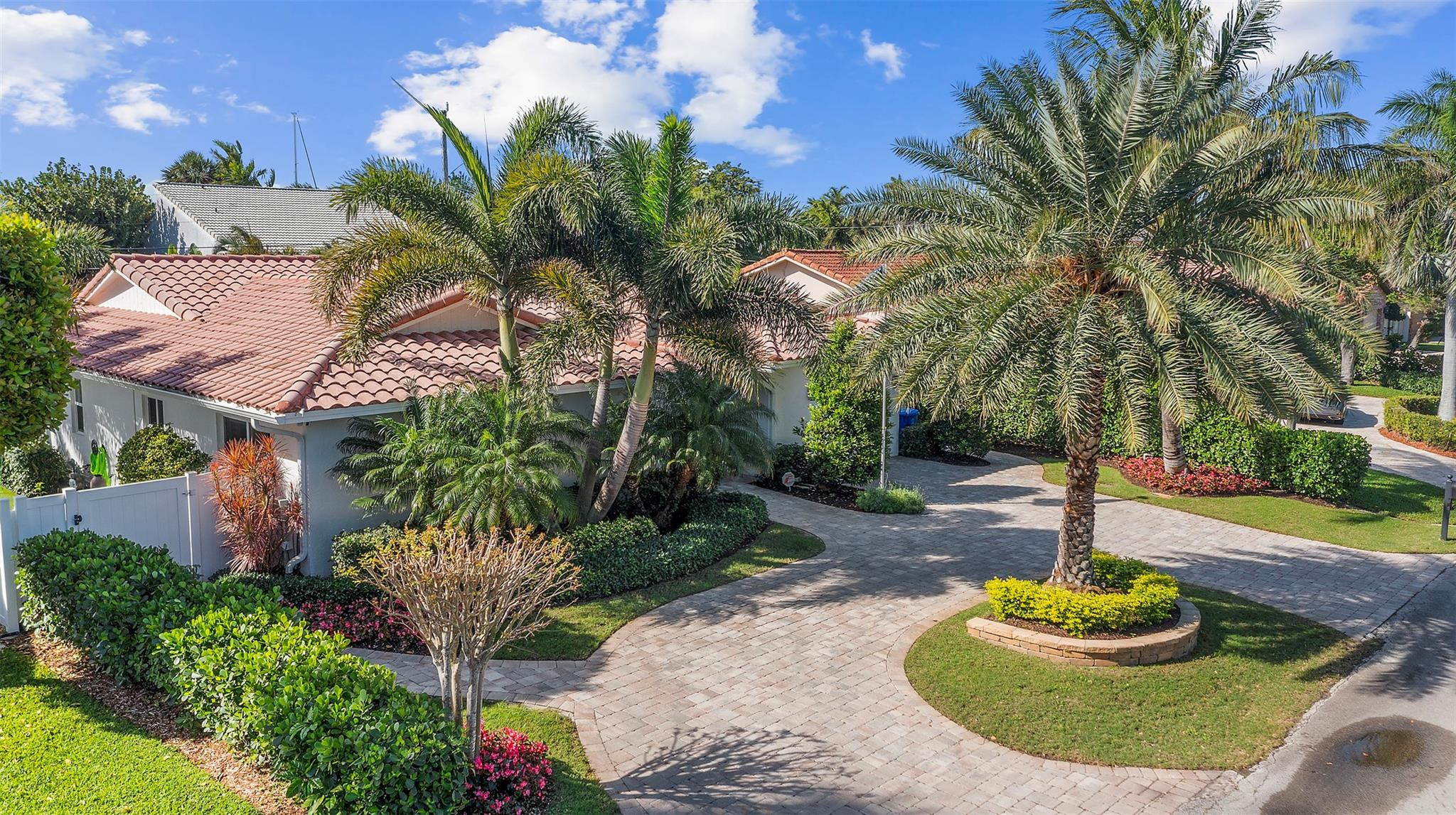 3250 Spanish River, Pompano Beach FL 33062