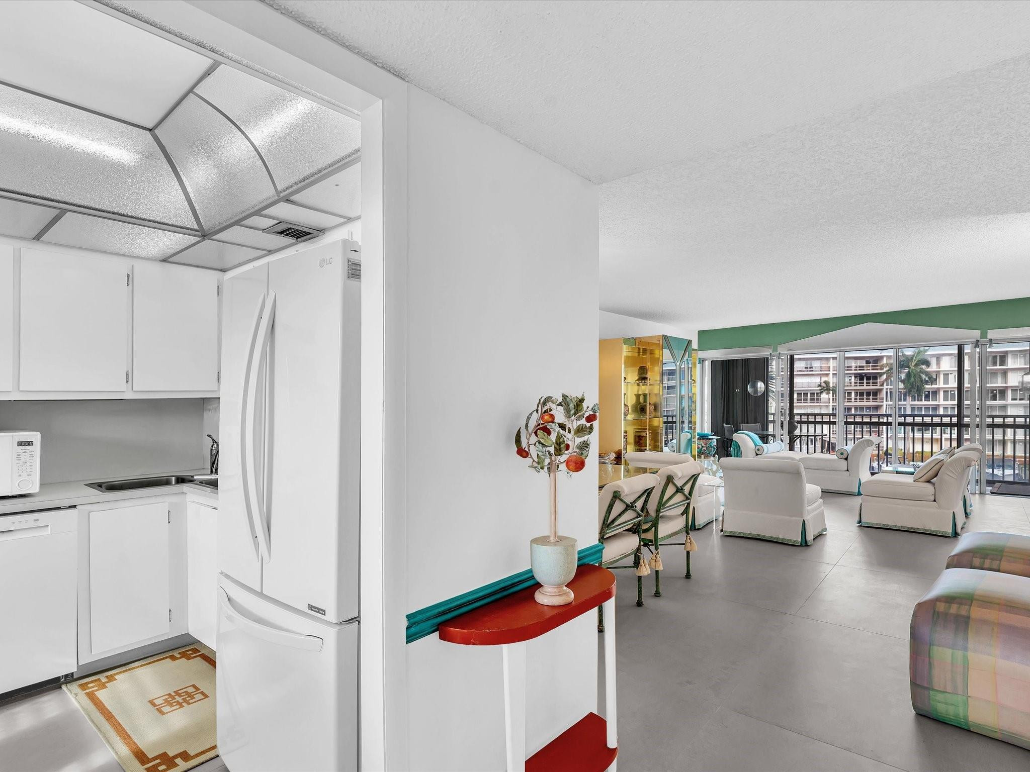 1537 E Hillsboro #438, Deerfield Beach FL 33441