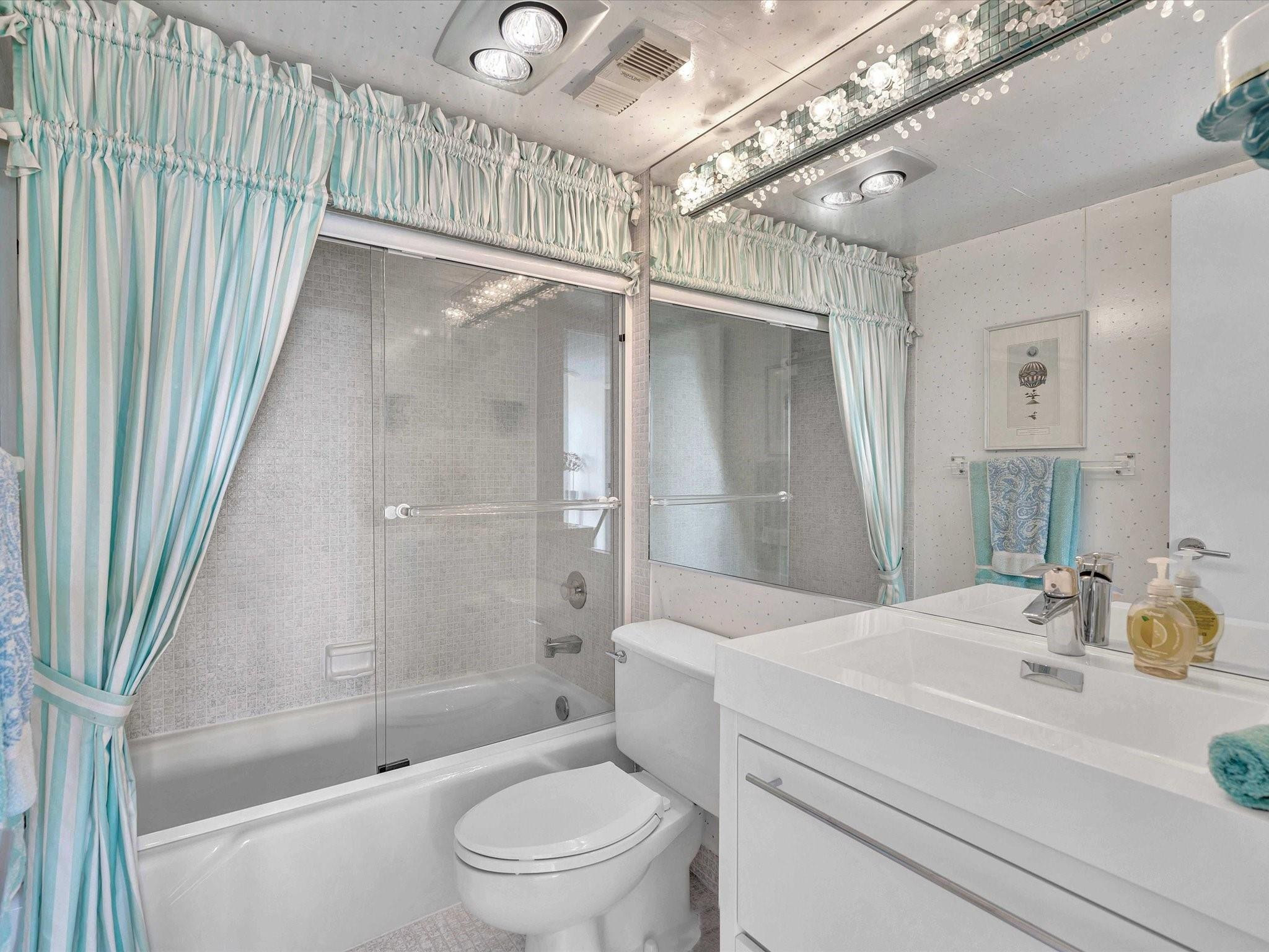 1537 E Hillsboro #438, Deerfield Beach FL 33441