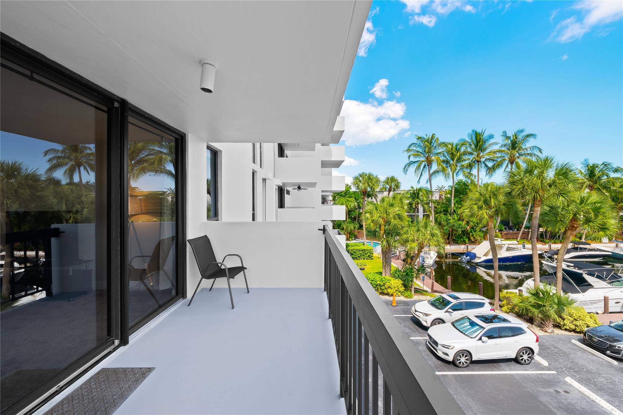 4800 Bayview #306, Fort Lauderdale FL 33308