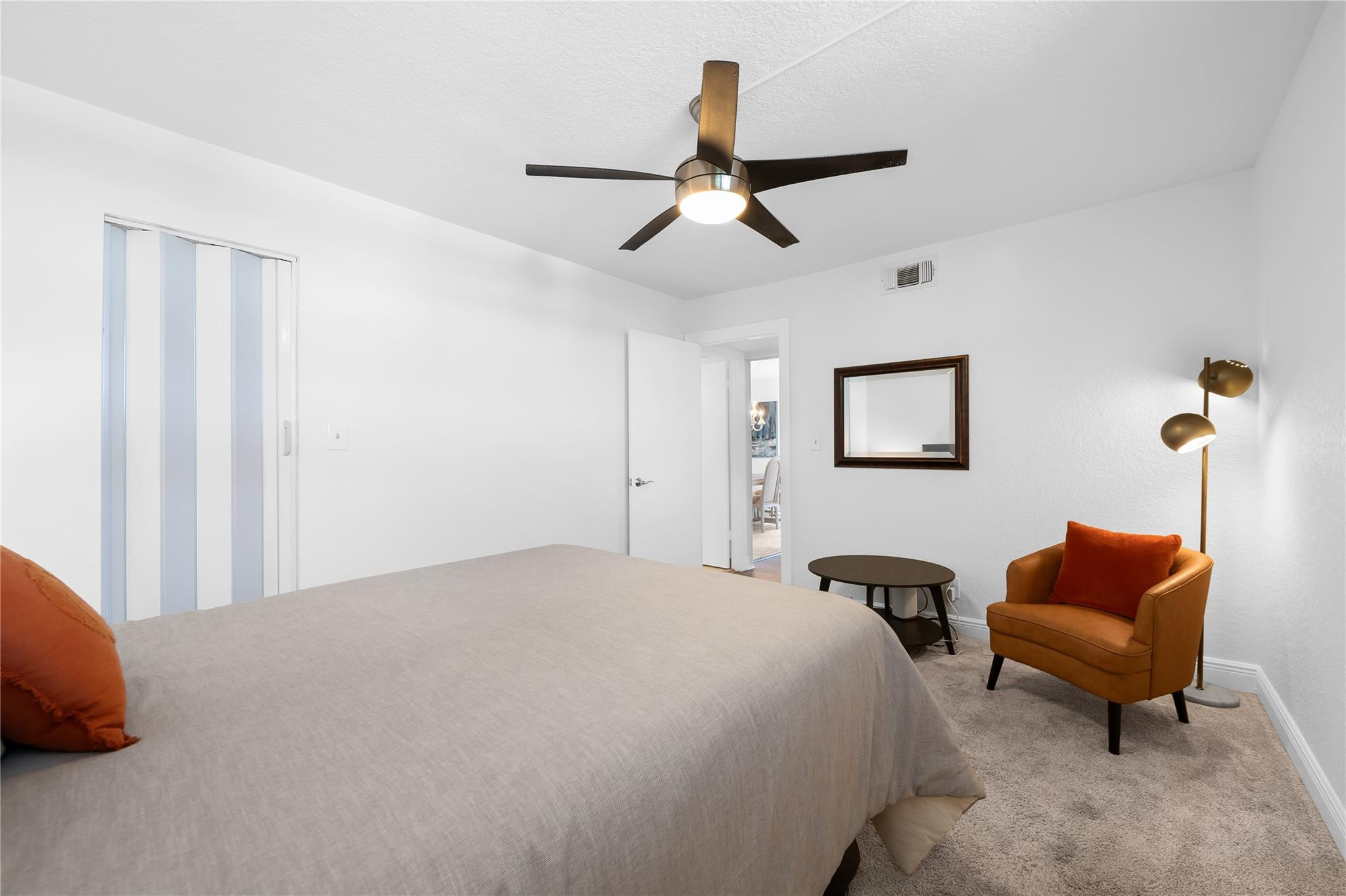 4800 Bayview #306, Fort Lauderdale FL 33308