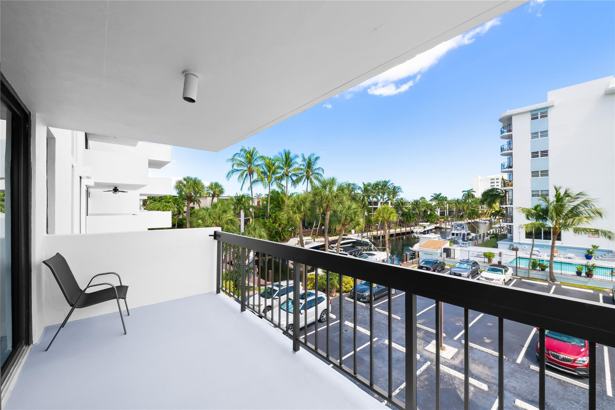 4800 Bayview #306, Fort Lauderdale FL 33308