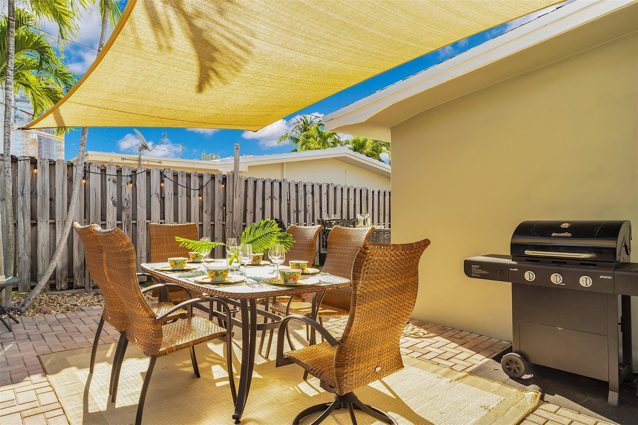3221 Seaward, Lauderdale By The Sea FL 33062