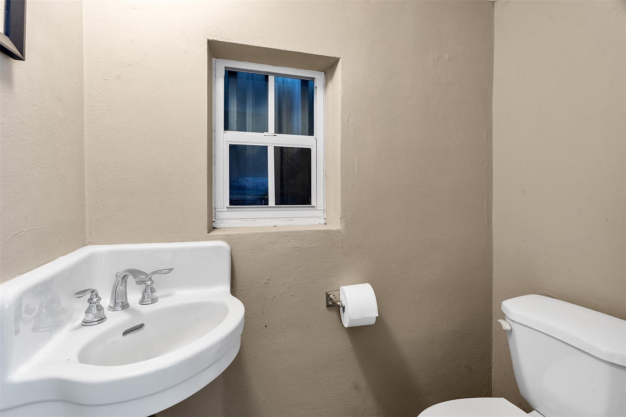 3221 Seaward, Lauderdale By The Sea FL 33062