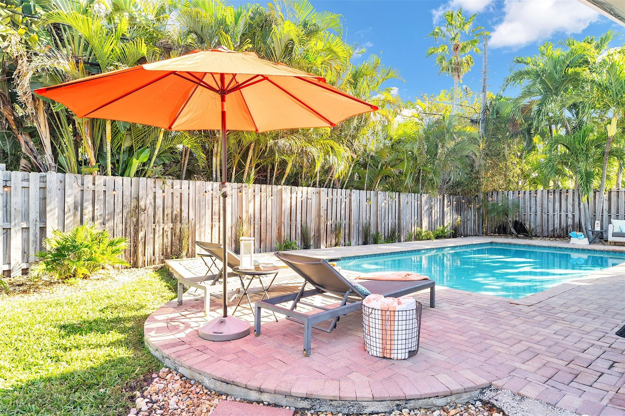 3221 Seaward, Lauderdale By The Sea FL 33062