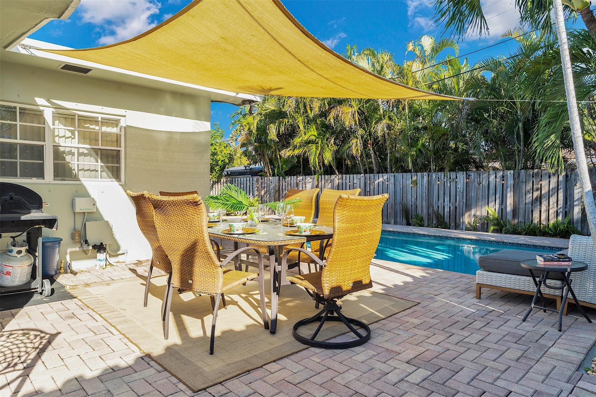 3221 Seaward, Lauderdale By The Sea FL 33062