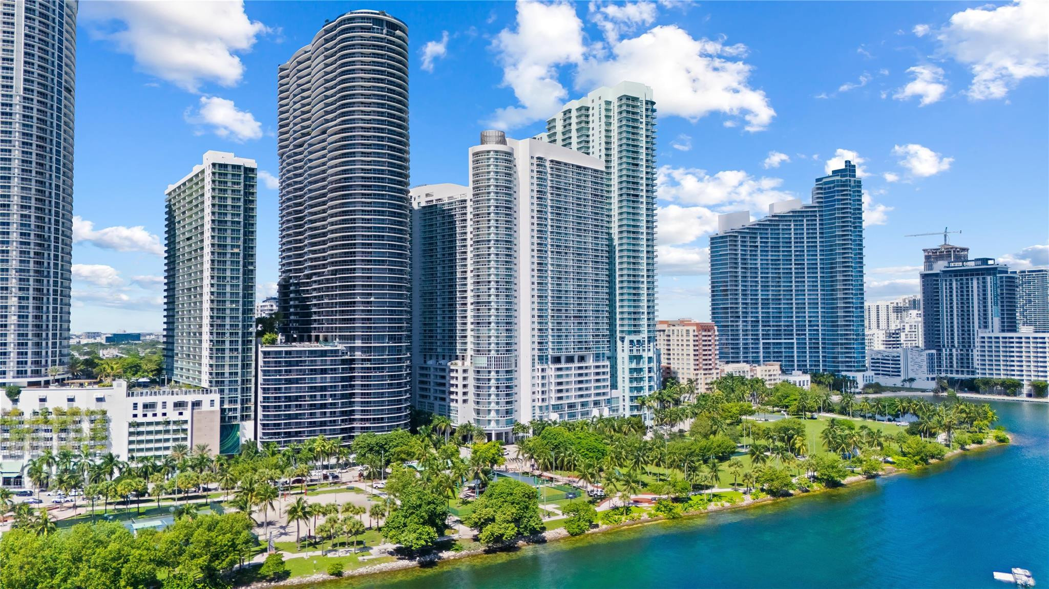 1800 N Bayshore #2914, Miami FL 33132