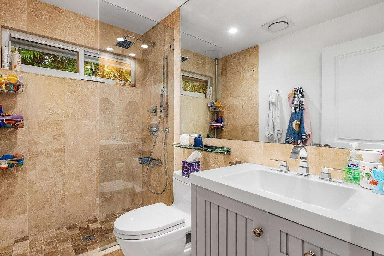 17844 Scarsdale, Boca Raton FL 33496