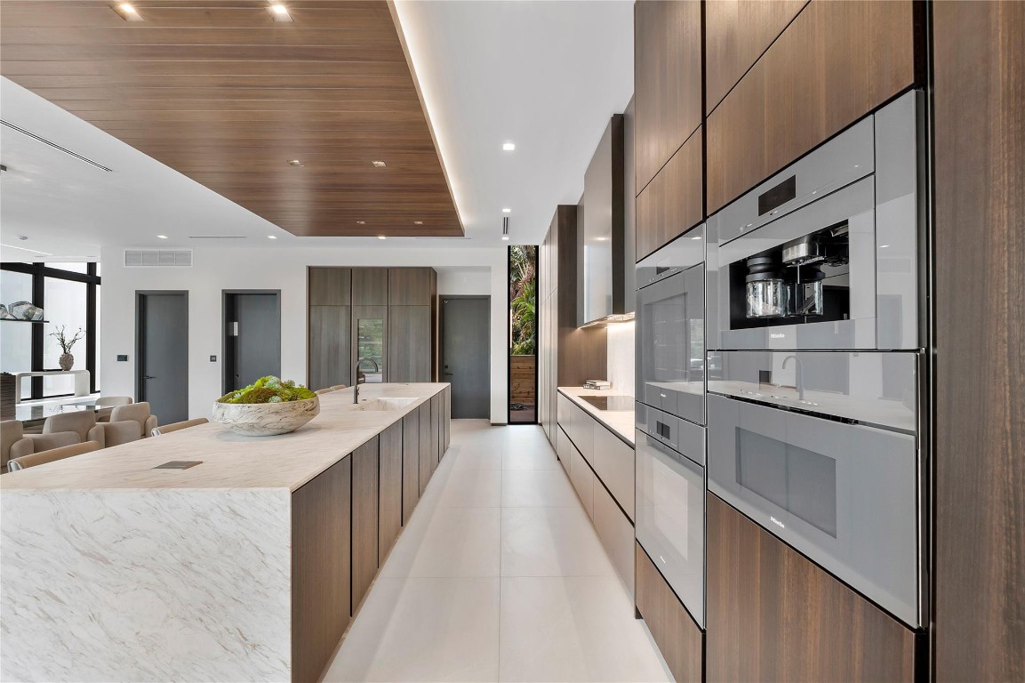 681 Golden Harbour, Boca Raton FL 33432
