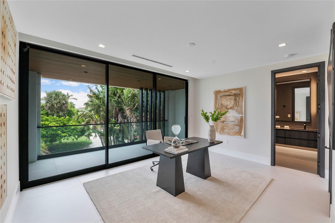 681 Golden Harbour, Boca Raton FL 33432