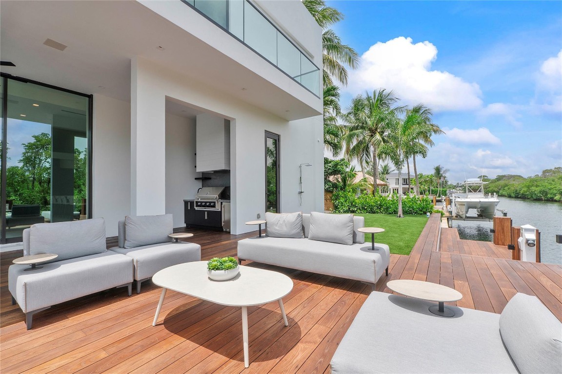 681 Golden Harbour, Boca Raton FL 33432