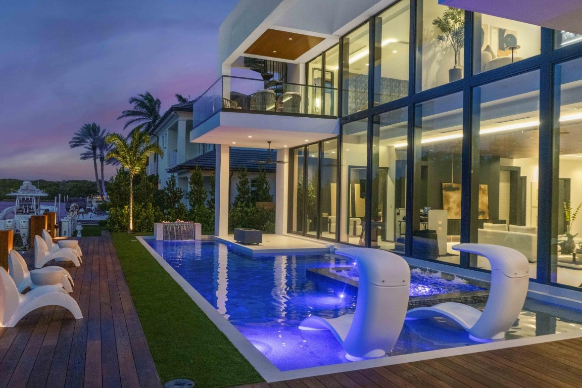 681 Golden Harbour, Boca Raton FL 33432
