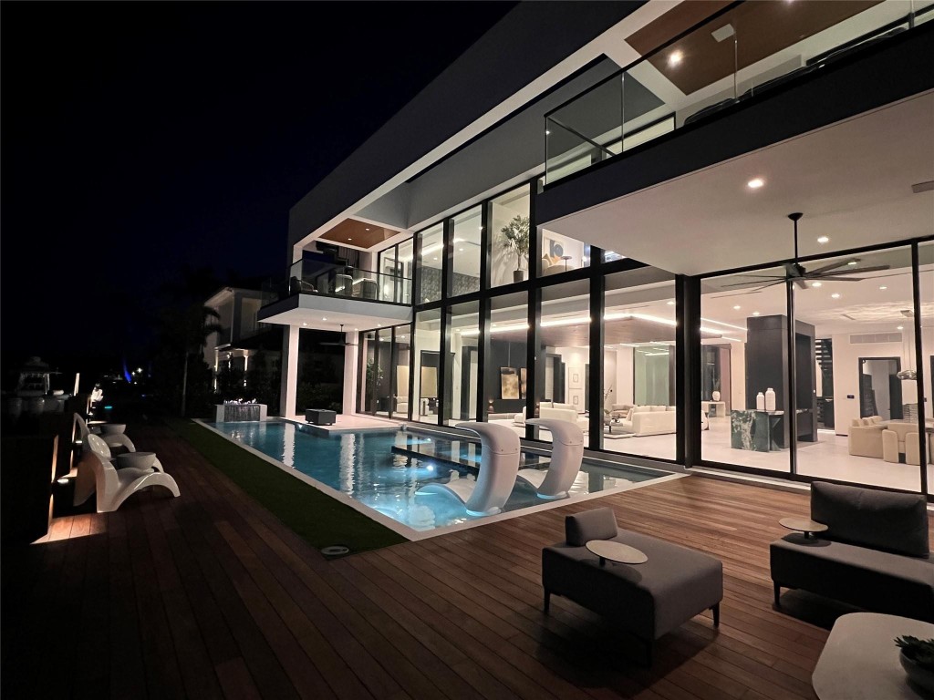 681 Golden Harbour, Boca Raton FL 33432