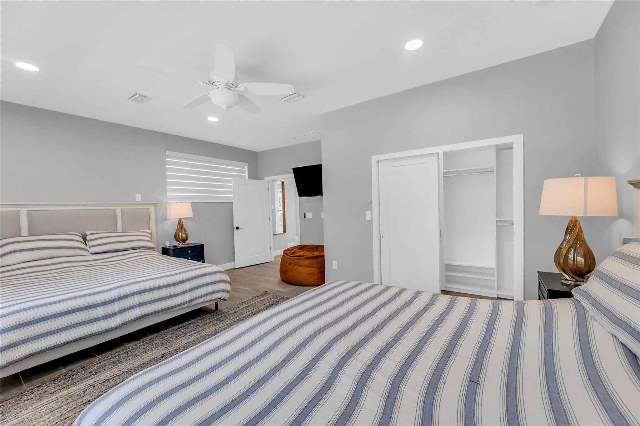 2005 N Riverside, Pompano Beach FL 33062