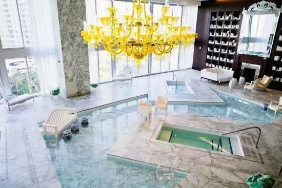 495 Brickell Ave #2106, Miami FL 33131